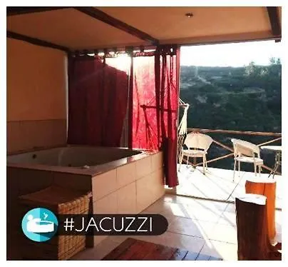 Munay Glamping Hotel Quito 0*,